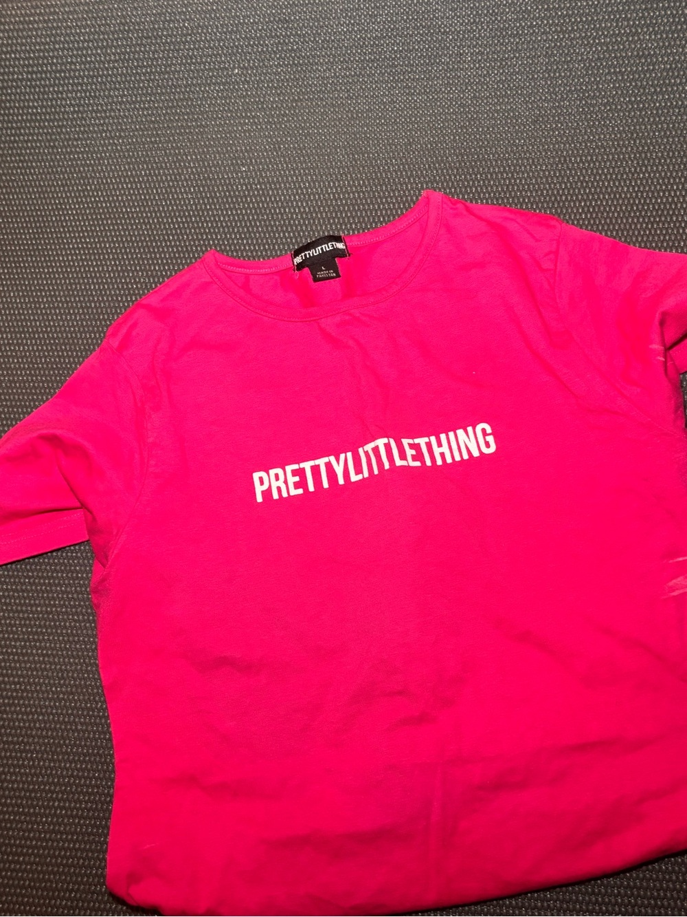 PrettyLittleThing womens Bright Pink Logo Tee